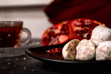 Load image into Gallery viewer, Peach and Pomegranate Superfood Tea Cookies
