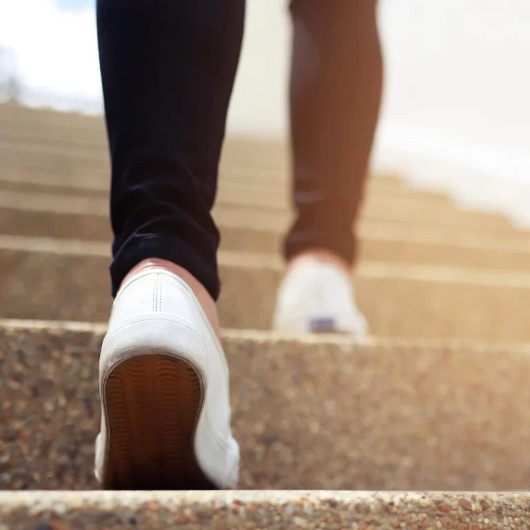 ISSUE 6 – Small Steps, Big Changes: How 30 Minutes Can Transform Your Wellness